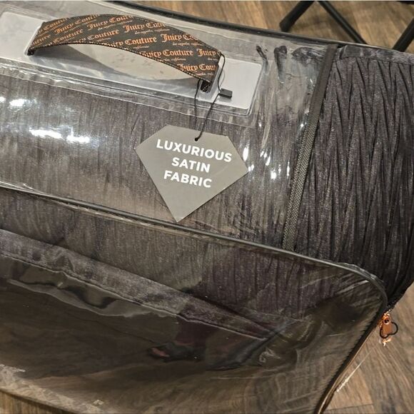 Juicy Couture Home The Rose' Collection Luxurious Satin Designer Comforter Set - Picture 6 of 8